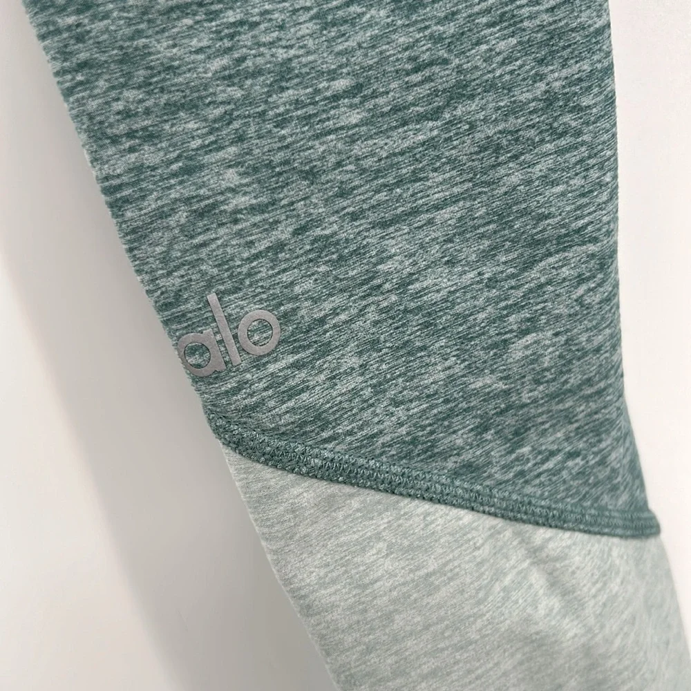 ALO Yoga Womens Alosoft‎ Sheila Leggings Size XS Seagrass Heather Workout Gym